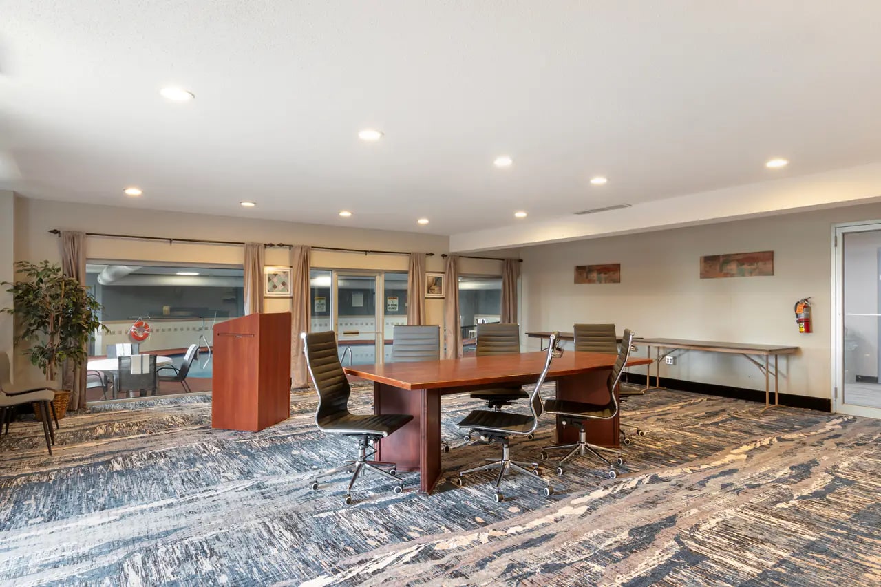 Meeting room | Quality Inn, Newton IA Hotels