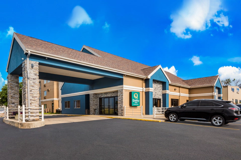 Hotel exterior | Quality Inn, Des-moines IA Hotels
