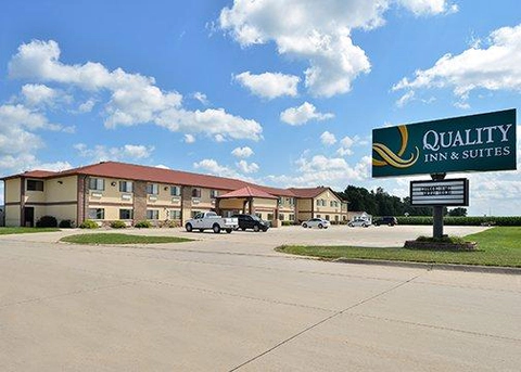 Grinnell IA Hotels, Quality Inn and Suites