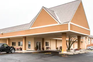 Hotel exterior | Quality Inn, Morris IL Hotels