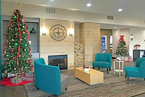 Hotel lobby | Rodeway Inn, Ofallon IL Hotels