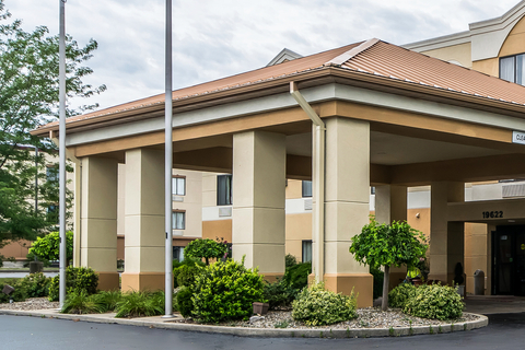 Hotel Cover Photo