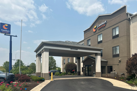 Hotel exterior | Comfort Suites, Fort-wayne IN Hotels