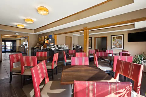 Breakfast area | Comfort Inn, Huntington IN Hotels