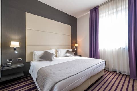 Guest room with double bed(s) | Quality Inn, Monterotondo IT-S Hotels