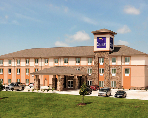 Sleep Inn & Suites hotel in Fort Scott, KS