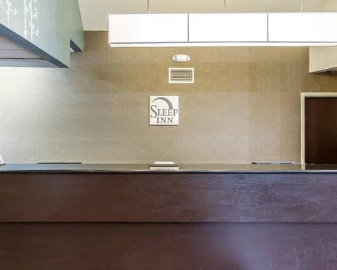 Front desk with friendly staff