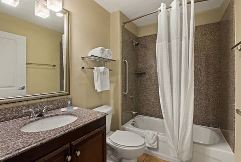 Accessible bathroom | Mainstay, Houma LA Hotels