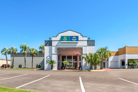 Hotel exterior | Quality Inn, Slidell LA Hotels