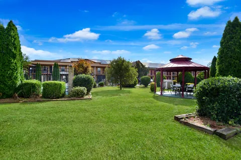 Green Space | Econo Lodge, Princess-anne MD Hotels