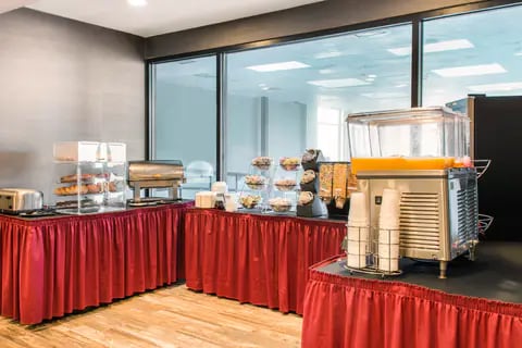 Breakfast counter | Comfort Inn, Upper-marlboro MD Hotels