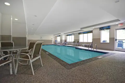 Indoor pool | Comfort Inn, Wilton ME Hotels