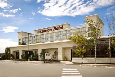 Hotel exterior | Clarion, Portland ME Hotels