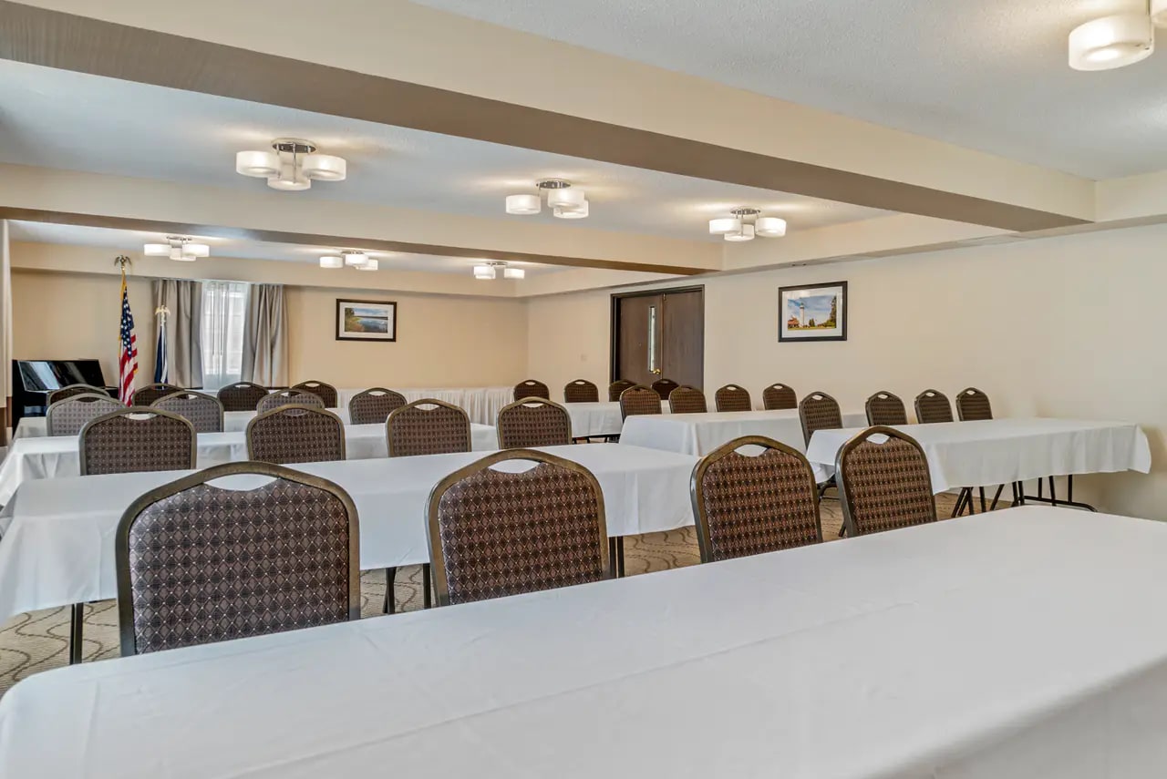 Event space | Comfort Inn, Manistique MI Hotels