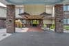 Hotel entrance | Quality Inn, Saint-ignace MI Hotels