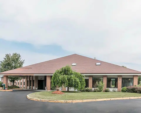 Quality Inn hotel in Walker, MI