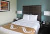 Guest room | Quality Inn, Mount-pleasant MI Hotels