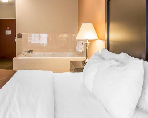 King suite