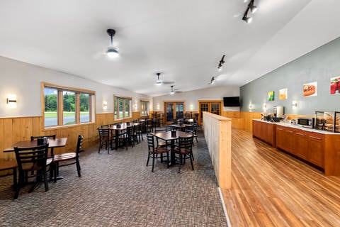 Breakfast area | Quality Inn, Wetmore MI Hotels