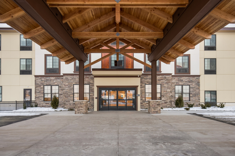 Hotel exterior | Mainstay, Gaylord MI Hotels