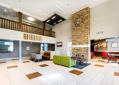Lobby/Interior
