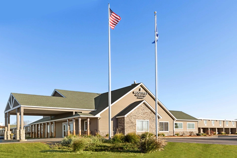 Hotel Exterior | Country, Woodbury MN Hotels
