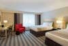2 Queen Beds | Country, Roseville MN Hotels