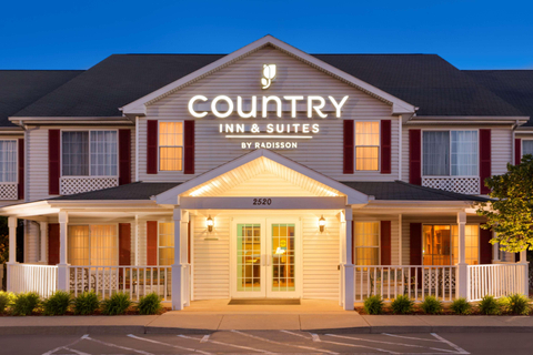 Hotel Exterior | Country, Nevada MO Hotels