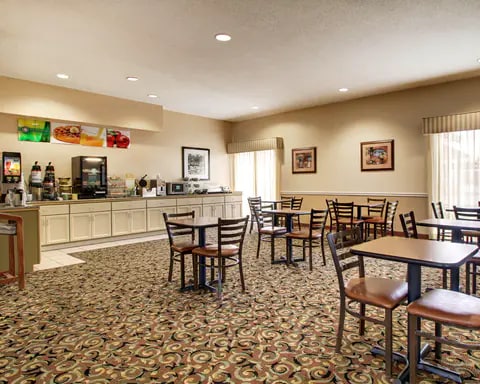 Breakfast room