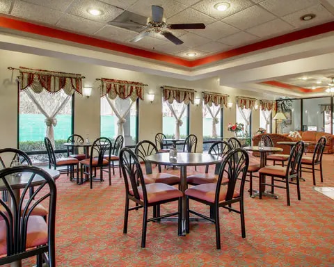 Breakfast sitting area