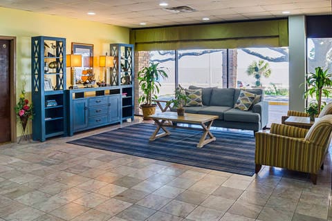 Spacious lobby with sitting area | Quality Inn, Biloxi MS Hotels