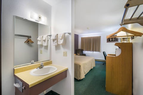 Guest room with added amenities | Rodeway Inn, Wibaux MT Hotels