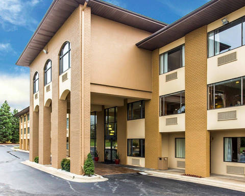 Hotel Cover Photo
