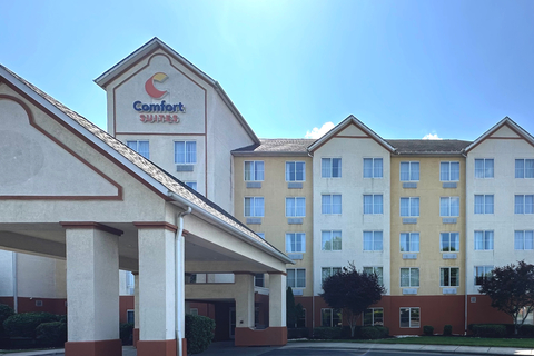 Hotel exterior | Comfort Suites, Charlotte NC Hotels