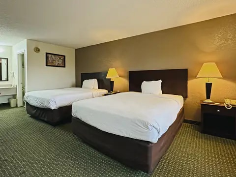 Guest room | Econo Lodge, Kannapolis NC Hotels