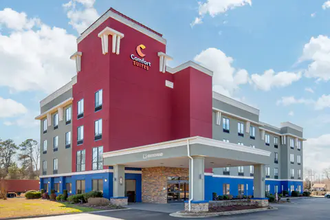 Hotel exterior | Comfort Suites, Wilson NC Hotels