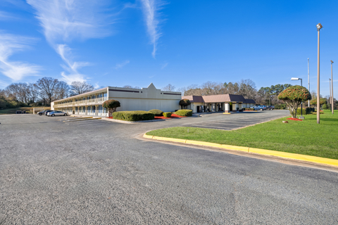 Hotel exterior | Rodeway Inn, Monroe NC Hotels