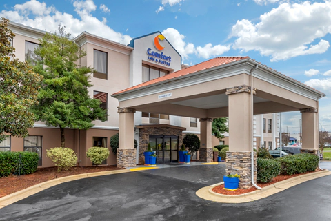 Hotel exterior | Comfort Inn, Asheboro NC Hotels
