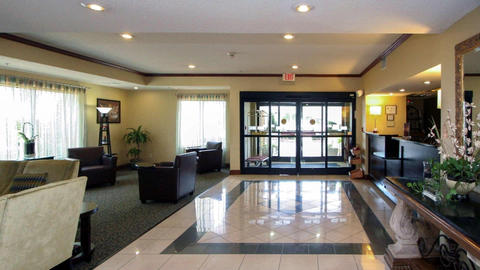 Lobby/Interior | Country, Shelby NC Hotels