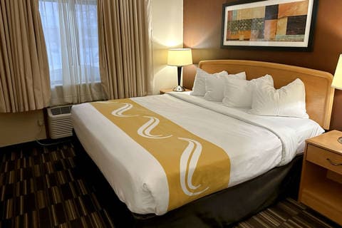 King suite | Quality Inn, Fargo ND Hotels