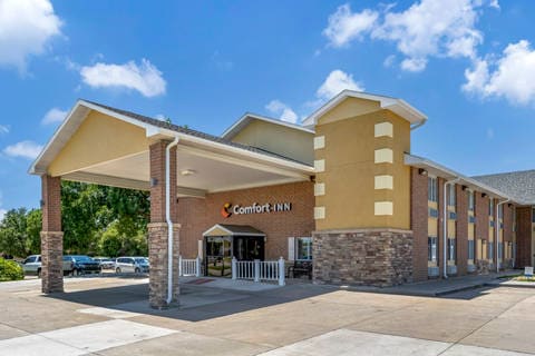 Hotel exterior | Comfort Inn, Hastings NE Hotels