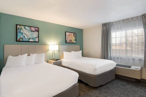 Guest room with two beds | Mainstay, Omaha NE Hotels