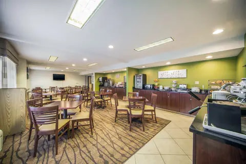Breakfast area | Sleep Inn, Columbus NE Hotels