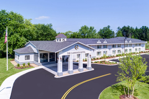 Hotel exterior | Ascend Hotel Collection, Dover NH Hotels