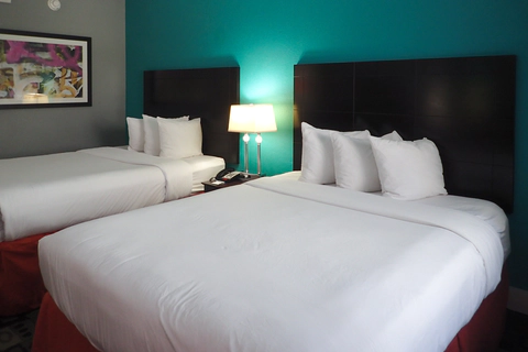 Guest room | Clarion Inn - Hotel in Atlantic City, NJ
