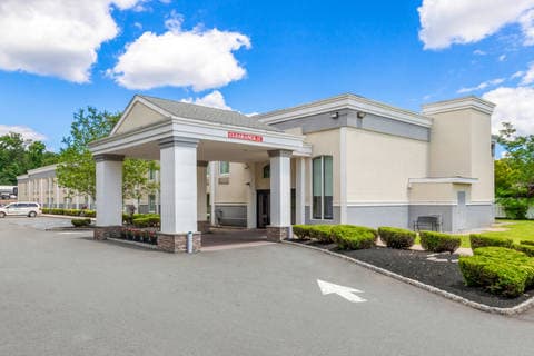 Hotel exterior | Quality Inn, Edison NJ Hotels