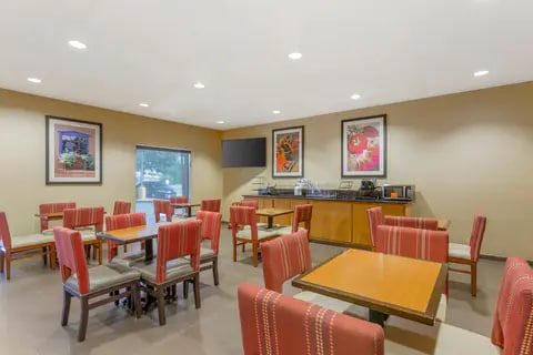 NM126bkfast2
