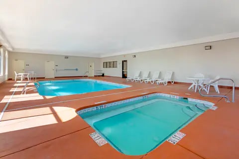 NM126pool1