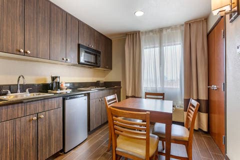 Well-equipped suite | Comfort Suites, Hobbs NM Hotels