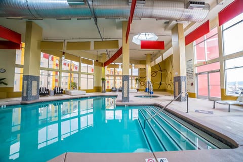 Indoor pool | Ascend Hotel Collection, Las-vegas NV Hotels